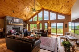 5 O'Clock between Boone & Blowing Rock - Views, hot tub, BBQ smoker, pool table!  Minutes to town. - Image 3