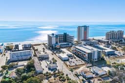 Landmark Resort Ocean View, Beach, Pools, Villa - Image 5