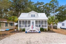 Cozy Beach Cottage Near Ocean Isle Beach - Image 5