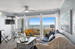 Carolina Beach Boardwalk, Beachfront, Pool, Villa - Image 2