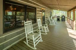Grey Fox Cabin between Boone and Blowing Rock - Image 2