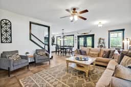 River Road Retreat - Heated Private Pool, Pond, Fi - Image 4