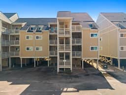 Oceanfront Condo | Oak Island Beach Villas + Pool - Image 3