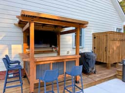 Okeechobee Oasis - Pool, Hot Tub, Games, Pond, Fire Pit, Screened Porch, Outdoor Shower - Image 2