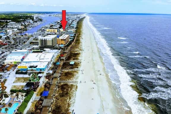 Beach Harbour 17 at The Carolina Beach Boardwalk - Image 1