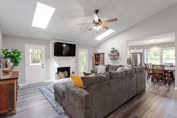 Garner Relaxing Stay - Image 1
