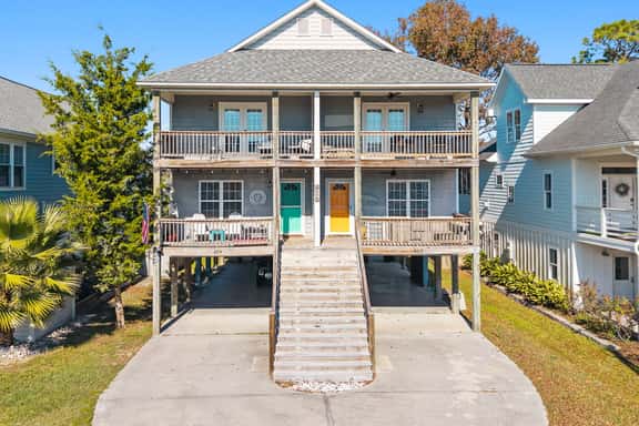 Carolina Beach Family Getaway | Walk to Beach! - Image 1