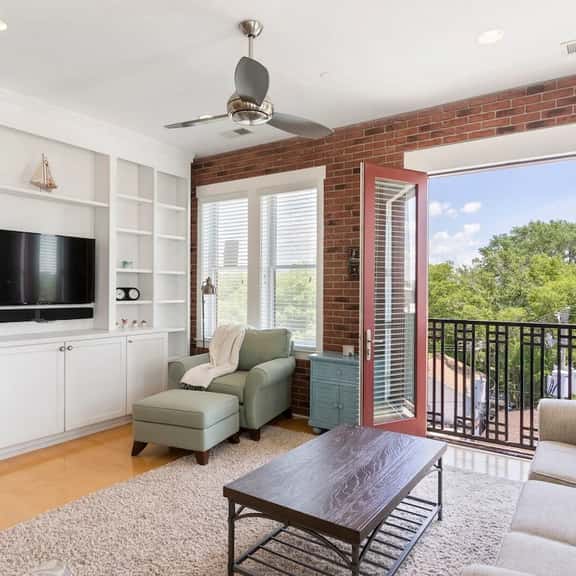 Brooklyn Arts Condo - Image 1