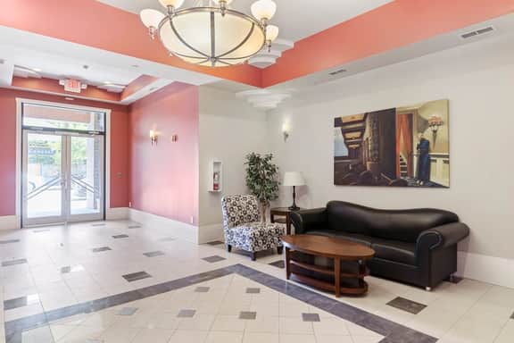 Brooklyn Arts Condo - Image 4