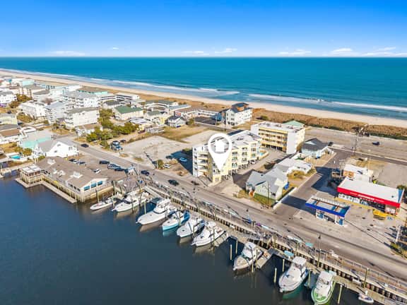 Beach Harbour 11 at The Carolina Beach Boardwalk Villa - Image 2
