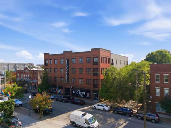 Brooklyn Arts Condo | Walk to Live Oak & Dining - Image 2