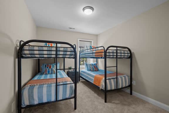 Modern Retreat Minutes to Emerald Isle Beach Villa - Image 3