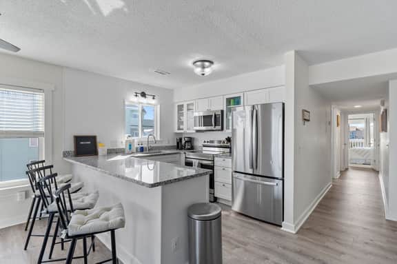 Carolina Beach Oceanfront, Steps to Pier, Pool! Villa - Image 3